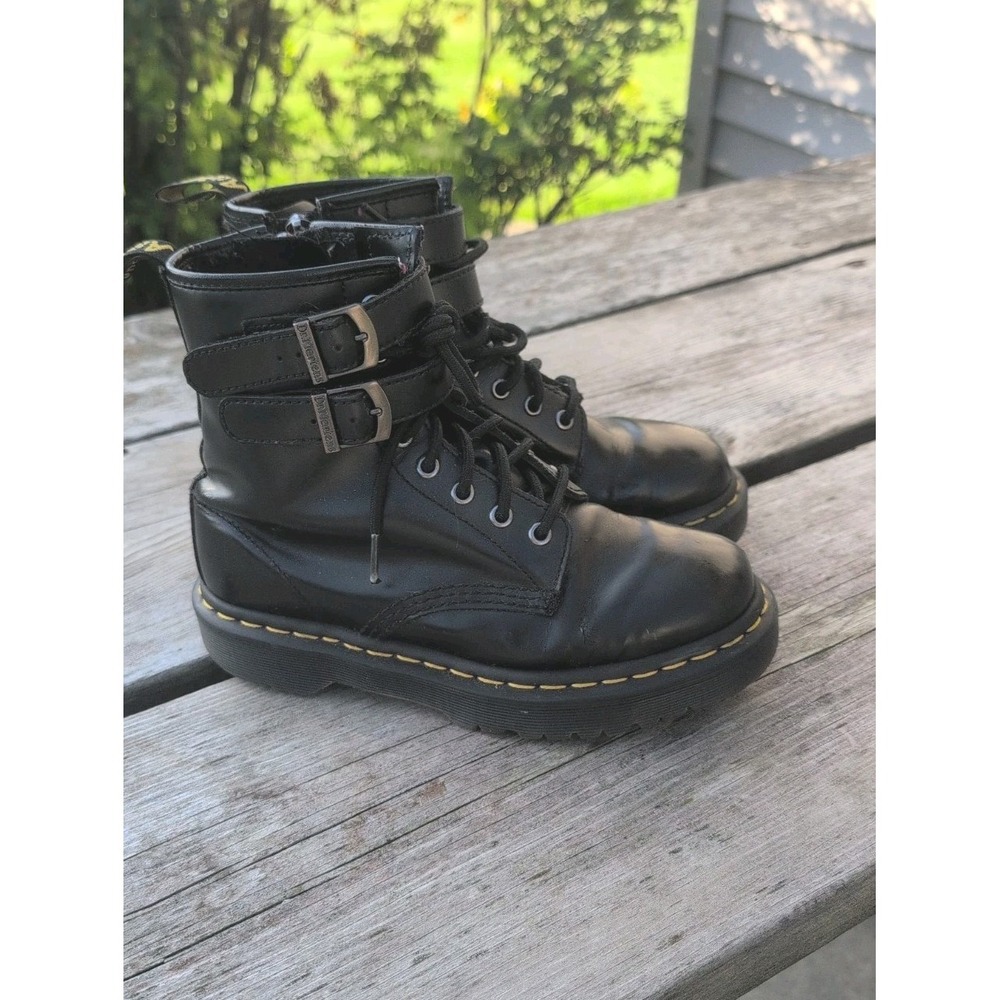 Dr. Martens 1460 Women's Original Smooth Leather Lace Up Boots - Black, Size 7US